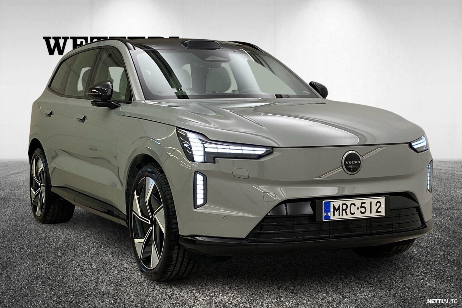 Volvo EX90