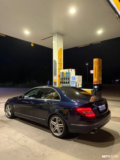 Mercedes-Benz C CDI BE Premium Business 2011, photo 6/17