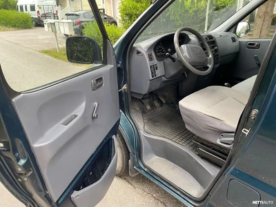 Toyota Hiace 2001, kuva 5/7