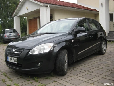 Kia Ceed 2007, photo 3/21