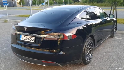 Tesla Model S S85P ilmaiset superit 2013, kuva 3/22