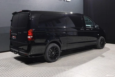 Mercedes-Benz Vito 2026, photo 4/24