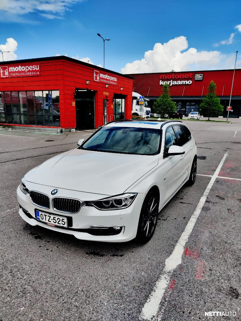 BMW 320
