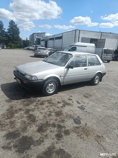 Toyota Corolla 1.3 1986, photo 6/10