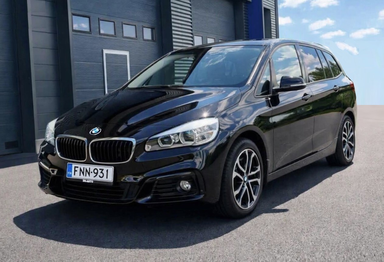 BMW 218