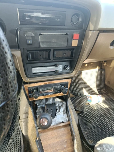 Toyota Corolla KE30 1979, kuva 6/10