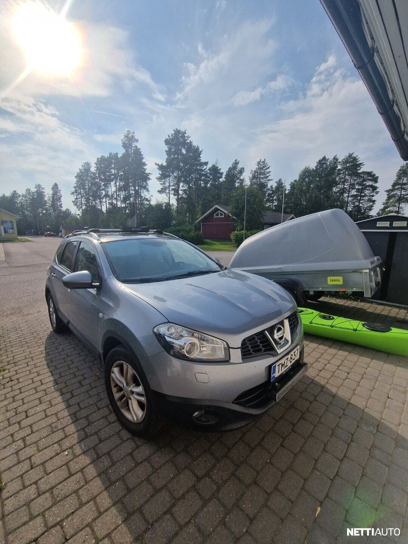Nissan Qashqai+2