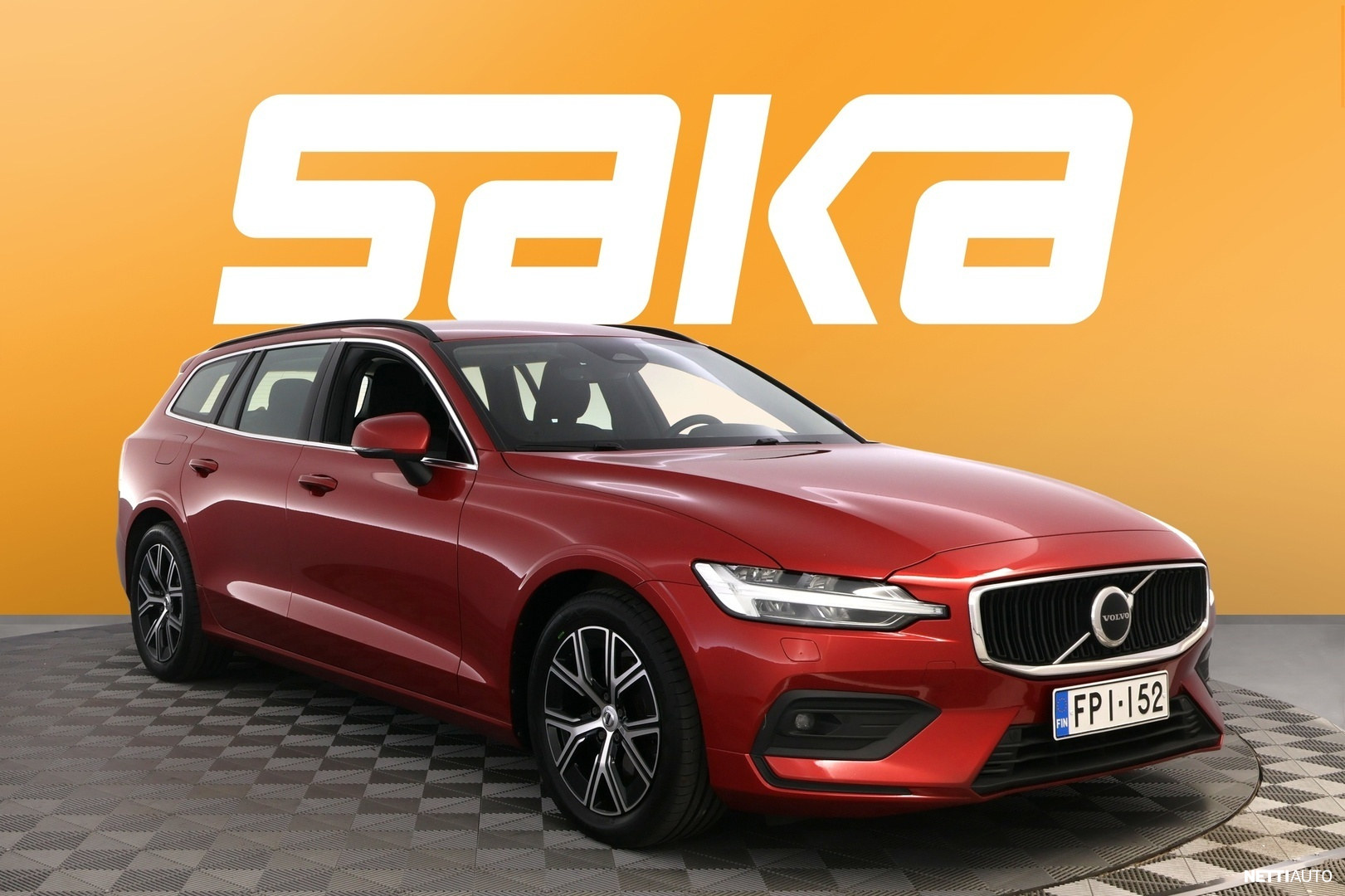 Volvo V60 2023, photo 1/36