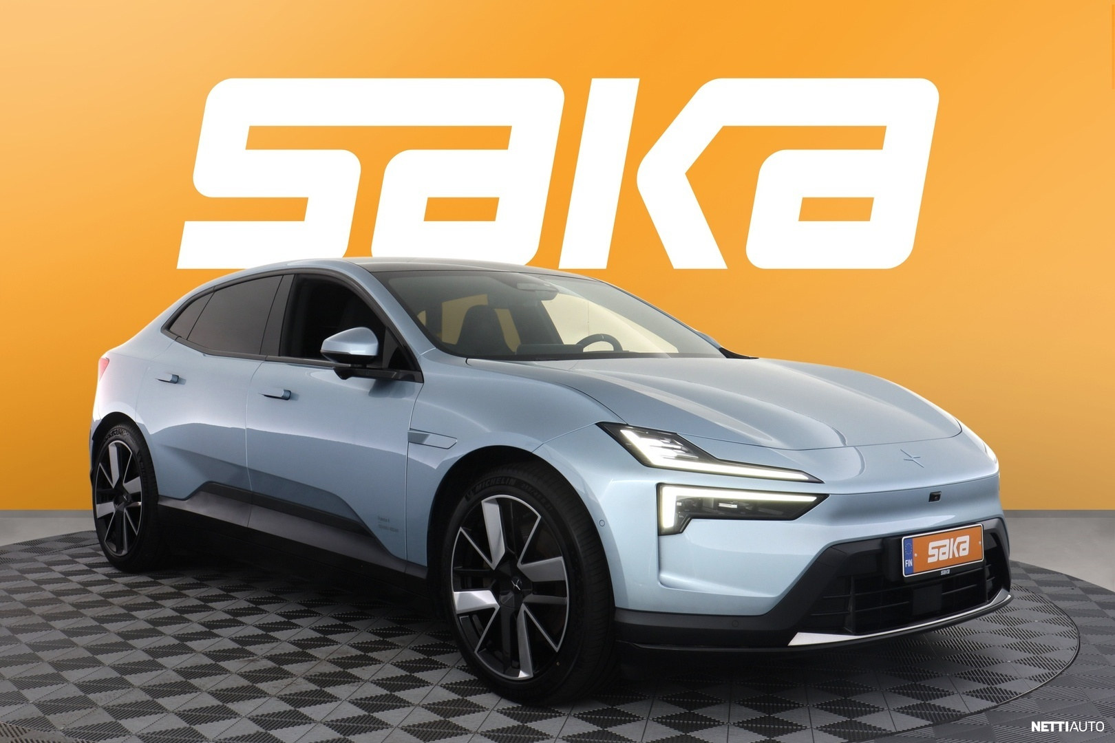 Polestar 4
