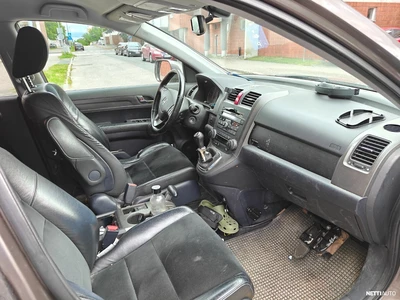Honda CR-V 2,2 i-DTEC Elegance 4WD 2012, kuva 2/8