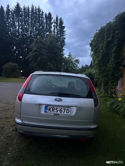Ford Focus 1,6 100hv Collection M5 Wagon 2008, kuva 3/4