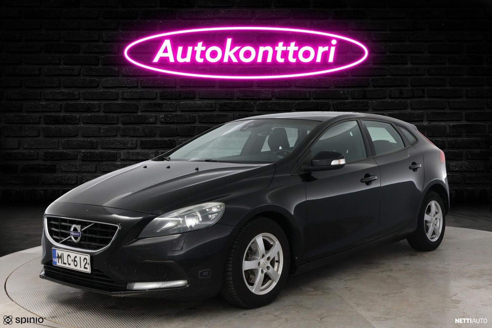 Volvo V40