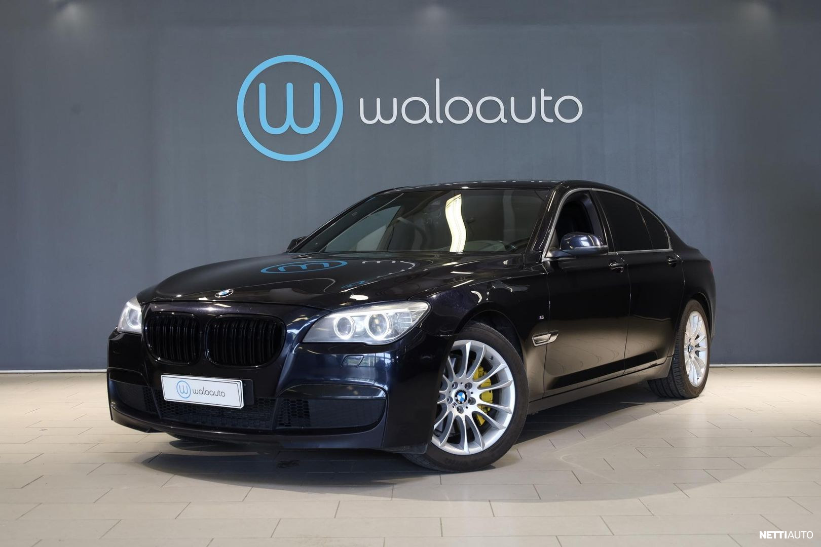 BMW 730