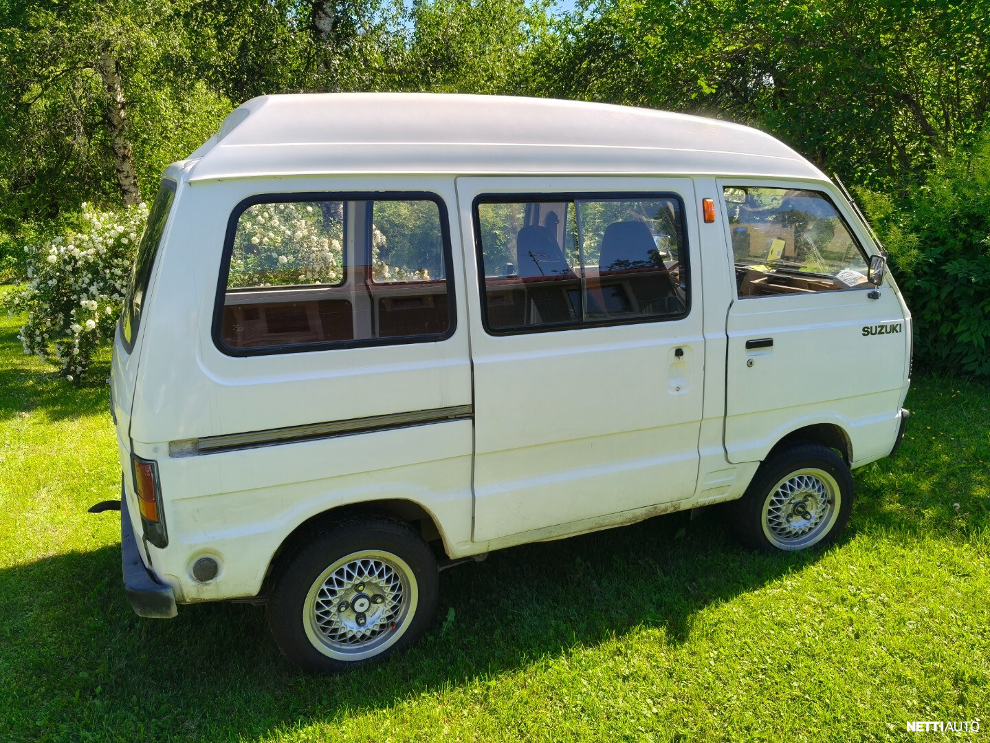 Suzuki Carry