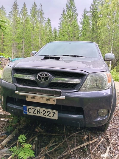 Toyota Hilux 2007, kuva 4/7