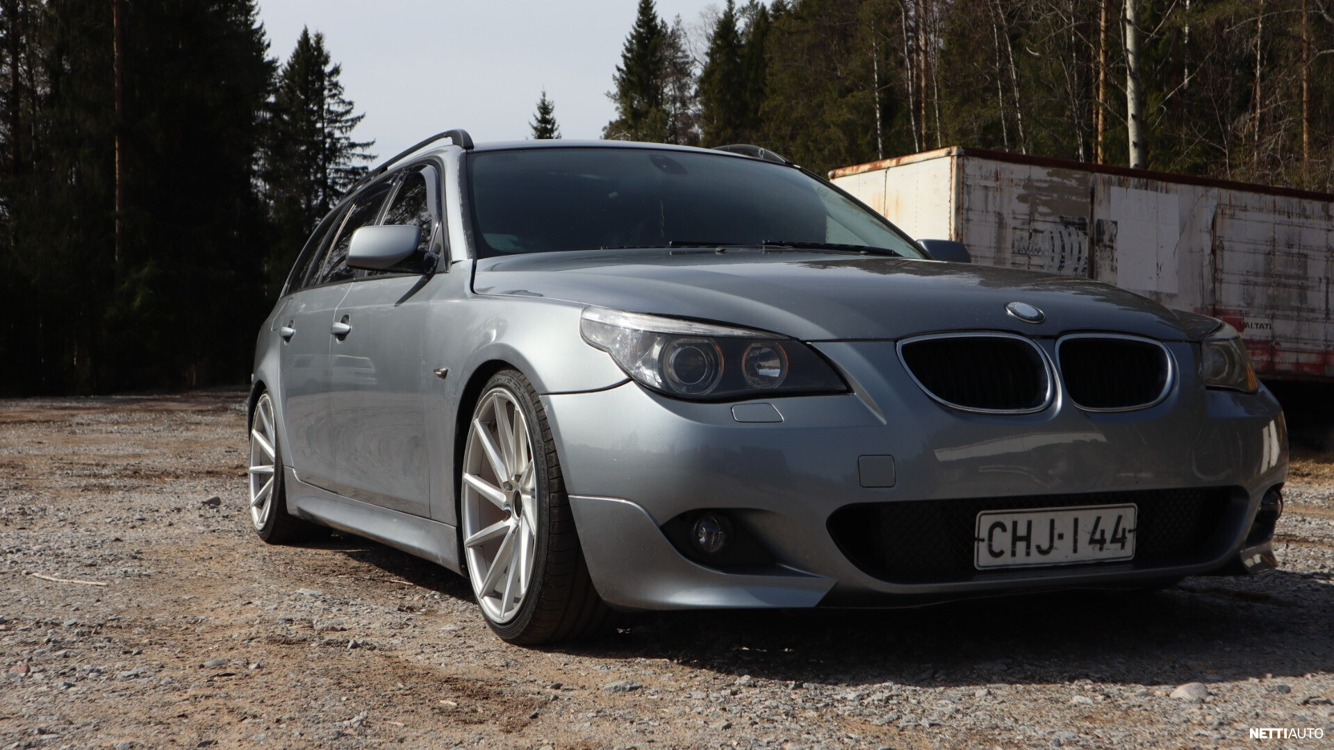 BMW 530