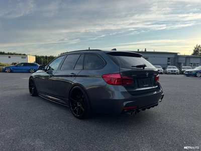 BMW 330 2016, photo 6/58