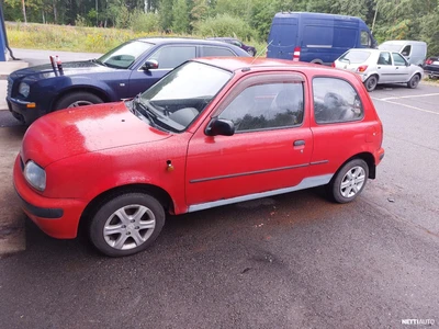 Nissan Micra 1,0 Avec 3d 1997, photo 2/4