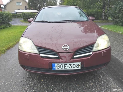 Nissan Primera Hatchback 2005, photo 4/16