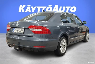 Skoda Superb 2015, photo 5/28
