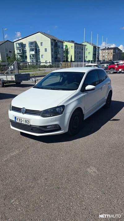 Volkswagen Polo 2015, photo 2/15