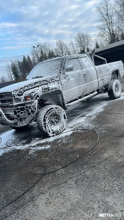 Dodge Ram 2500 1996, kuva 5/7