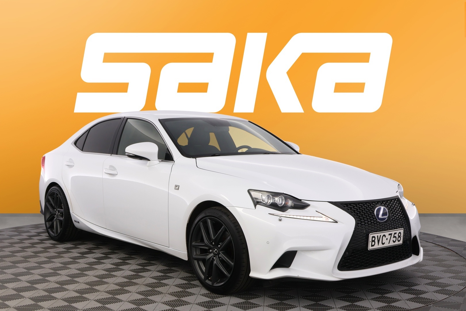 Lexus IS