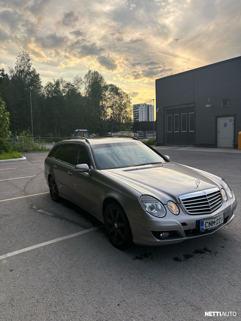 Mercedes-Benz E