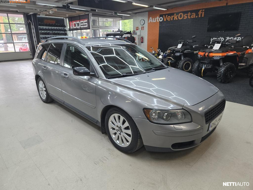 Volvo V50