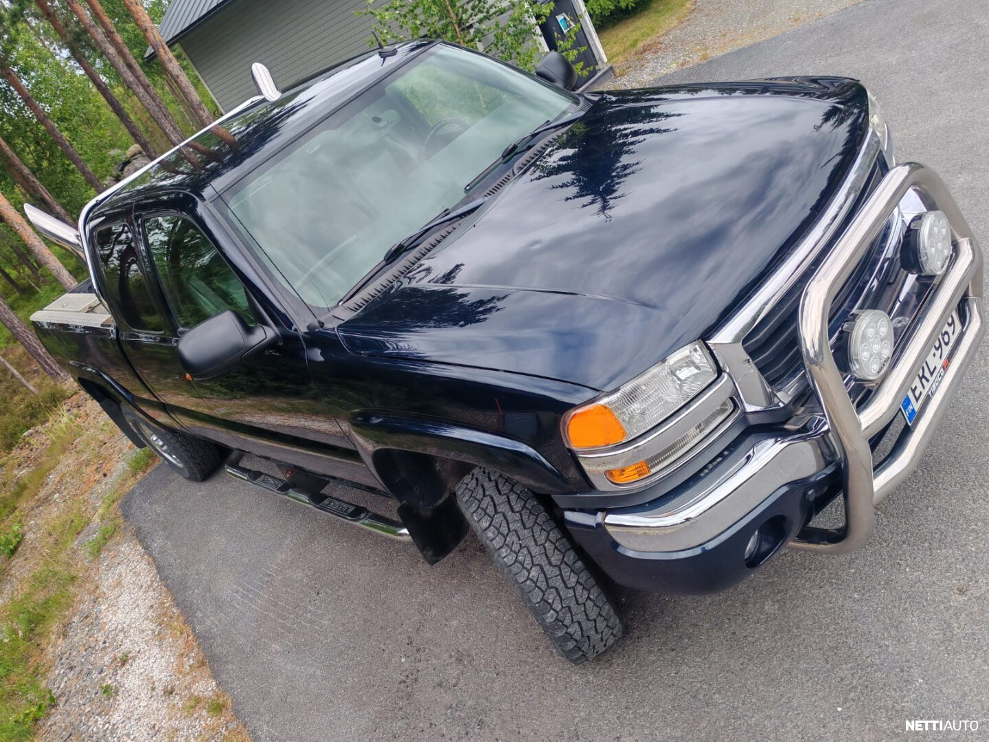 GMC Sierra