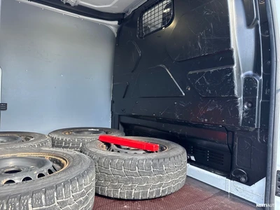 Ford Transit Custom 2021, photo 5/26
