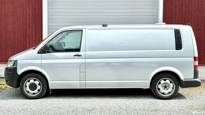 Volkswagen Transporter 2015, kuva 3/10