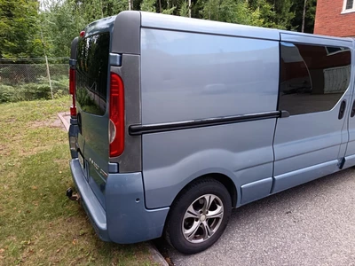 Opel Vivaro 2.0 cdti 2006, kuva 4/9