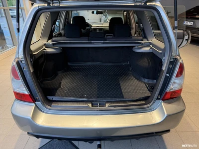 Subaru Forester 2,0i 4WD 2006, kuva 5/10