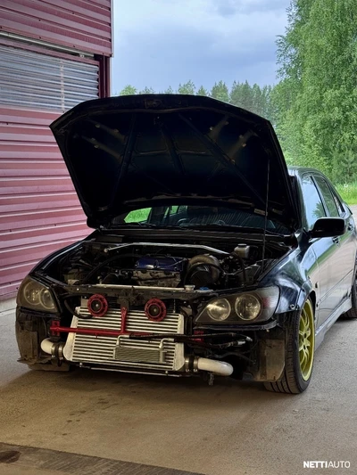 Lexus IS 1999, kuva 6/6