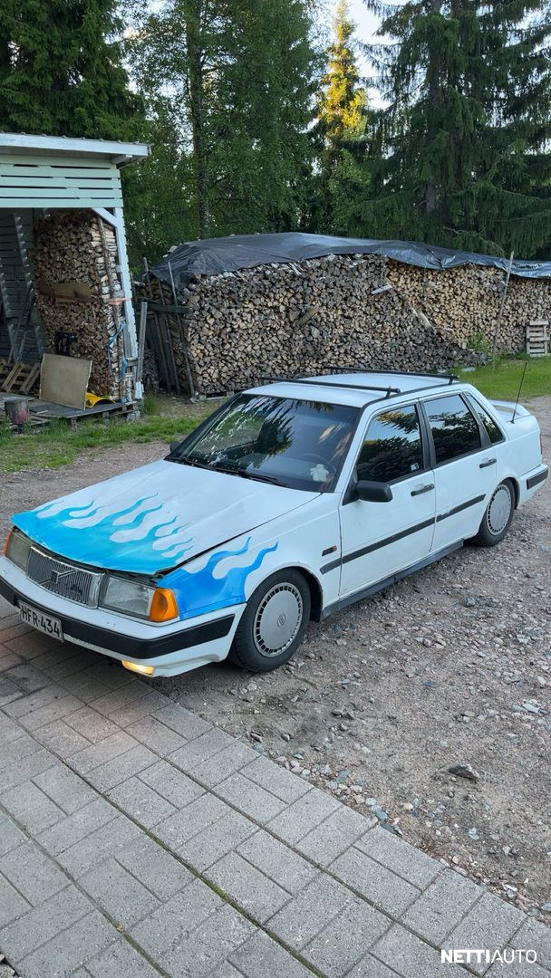 Volvo 460