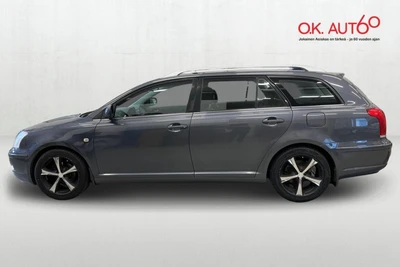 Toyota Avensis 2006, photo 2/10