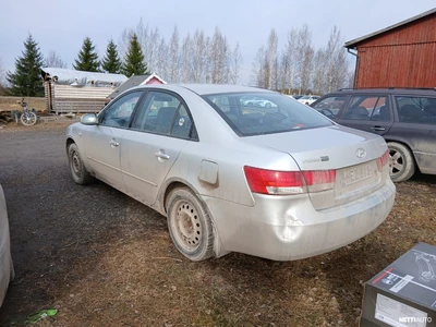 Hyundai Sonata 2006, kuva 2/5