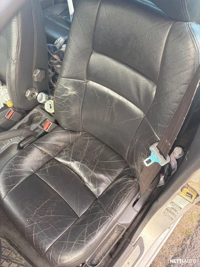 Volvo S40 T-4 1,9 AT 1999, photo 3/13