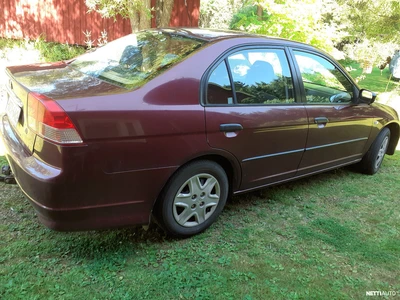 Honda Civic 2004, kuva 2/3