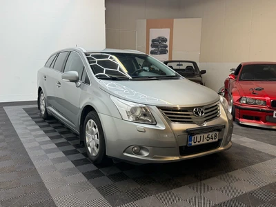 Toyota Avensis 2010, kuva 6/26