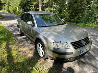 Volkswagen Passat 2004, photo 7/23