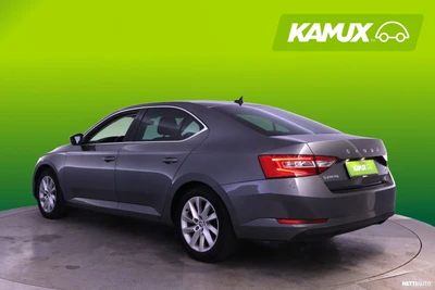 Skoda Superb 2023, kuva 5/10