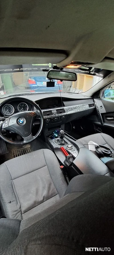 BMW 530 E60 530d 2004, photo 5/14