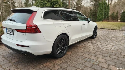Volvo V60 D3 Business aut 2020, photo 3/8
