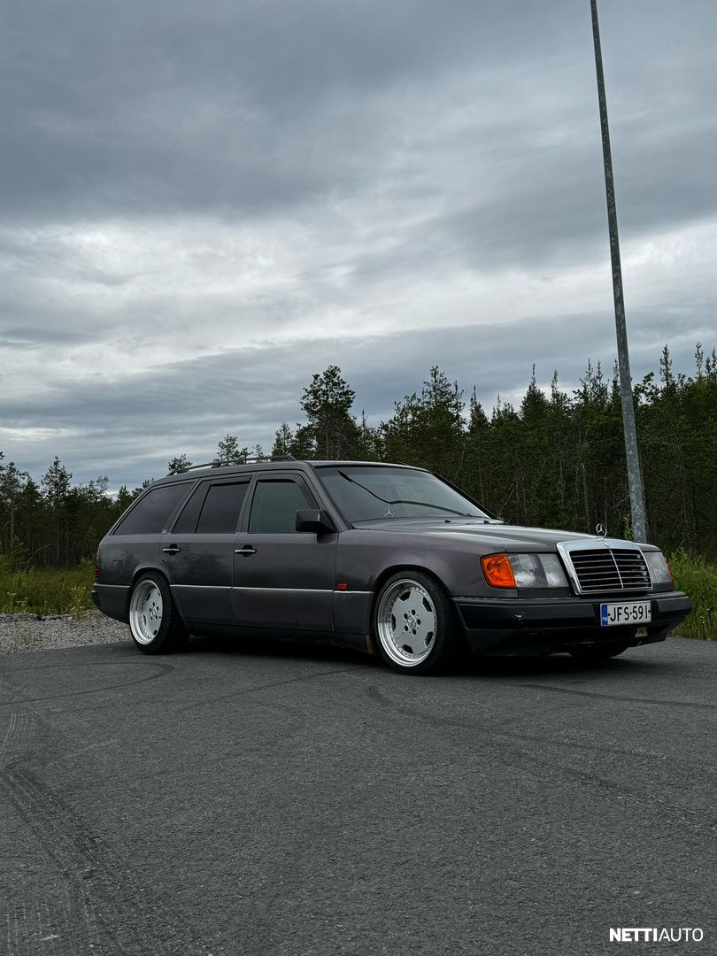 Mercedes-Benz 250
