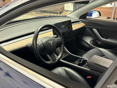 Tesla Model 3 Standard RWD Plus 2019, photo 6/7