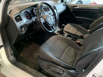 Volkswagen Golf 2013, kuva 6/10