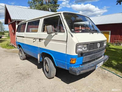 Volkswagen Caravelle Syncro 2,1 C 1989, kuva 1/11