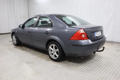 Ford Mondeo 1,8i 110hv Ambiente Sedan 2004, photo 7/10
